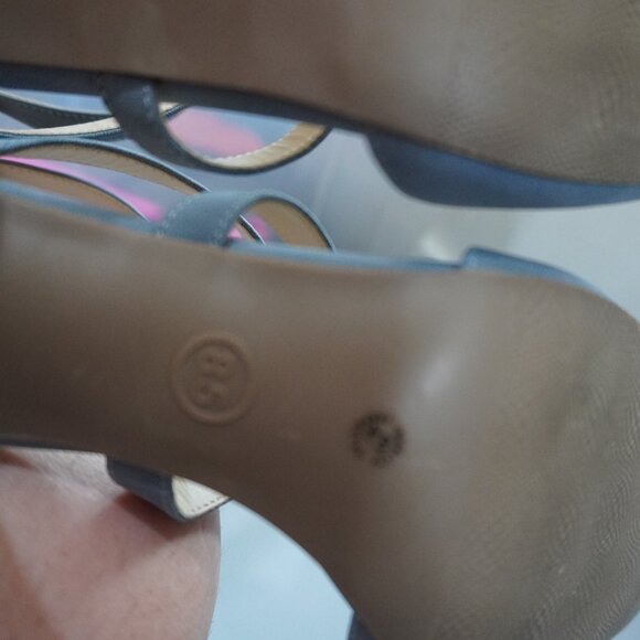 Liz Clairborne Refined Comfort gray blue strappy sandal chunky heel Size… - Picture 11 of 13